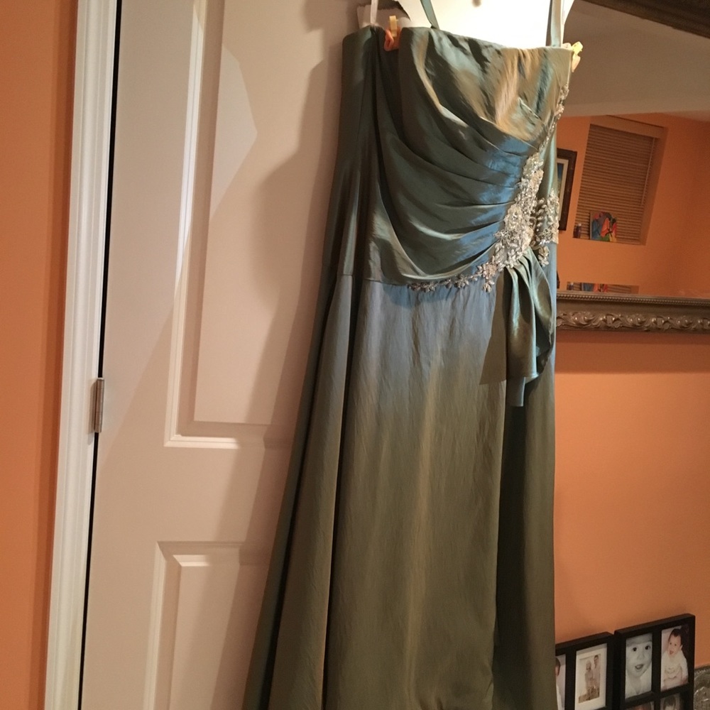 Formal gown